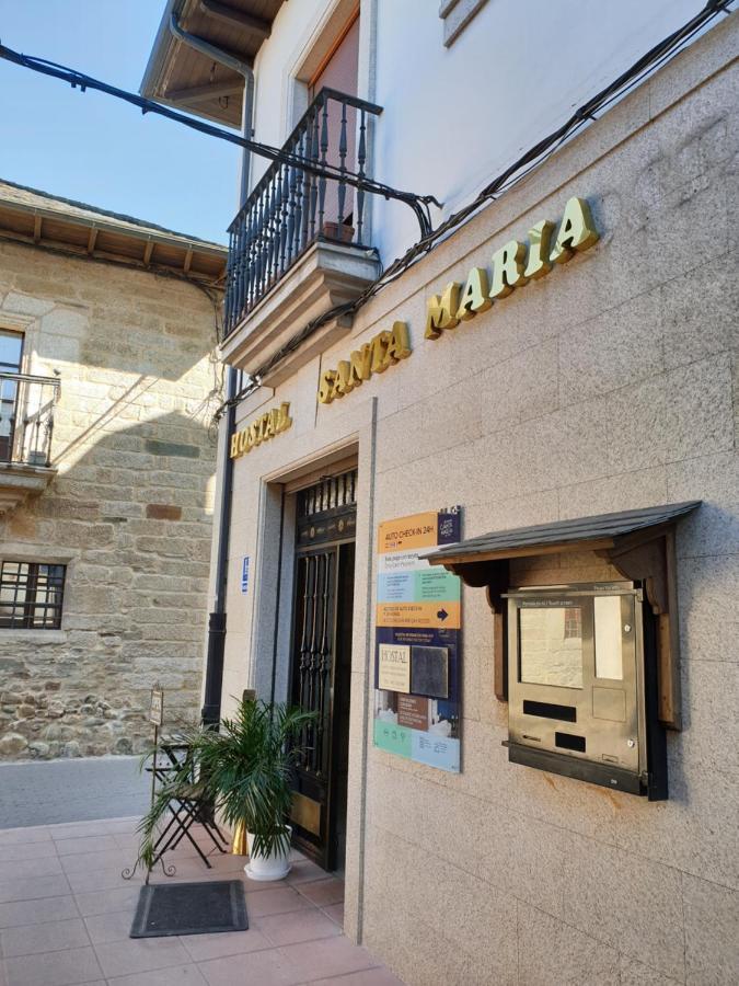 Hostal Santa Maria Какабелос Екстериор снимка